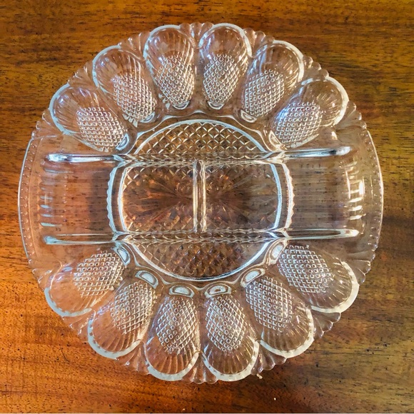 LE Smith Other - Crystal LE Smith Glass Deviled Egg Serving Platter 11" Pineapple Pattern Vintage